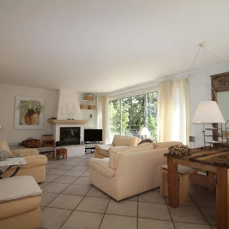 Holiday Home in Fréjus with Pool&Tennis * Fréjus