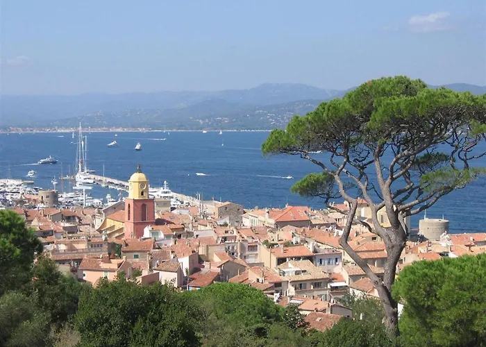 Σπίτι διακοπών Holiday Home In Frejus With Pool & Tennis